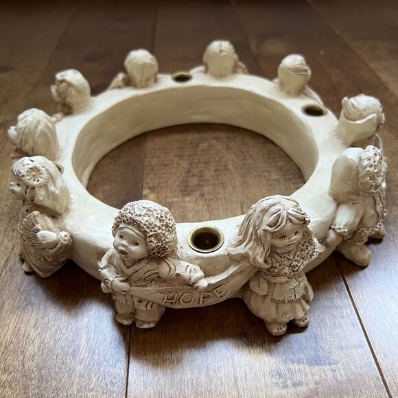 Vintage Abbey Press Advent Wreath Candle Holder Children All Over The World - Picture 4 of 9